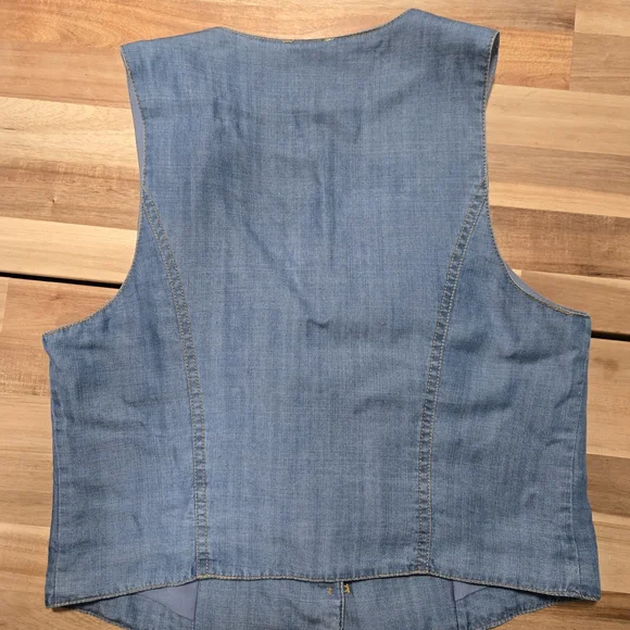 Sigrid Olsen Vintage Blue Denim Vest - Picture 7 of 10
